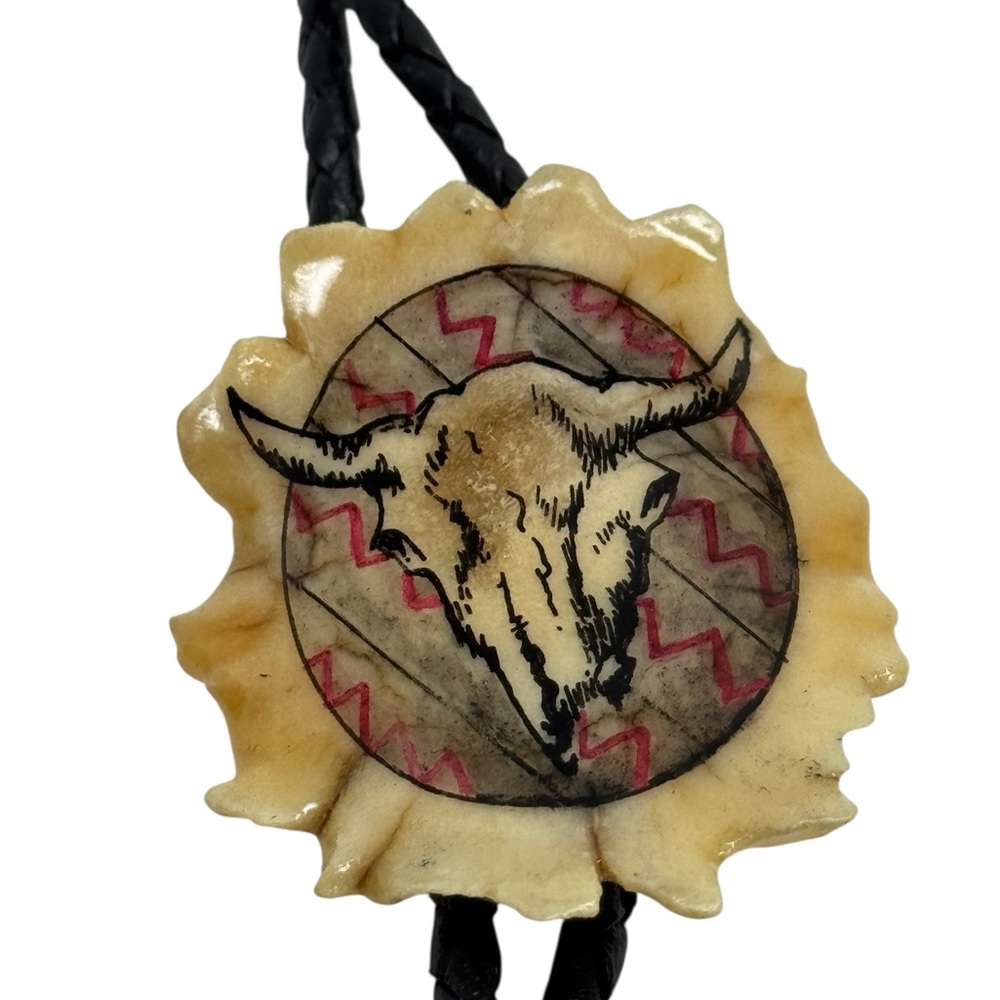 Carved Buffalo Steer Bolo Tie Leather Rooe Unique Tips
